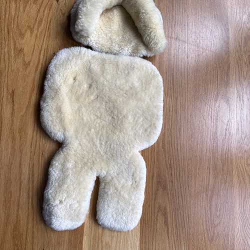 Baby sheepskin lamb - lamb, wool